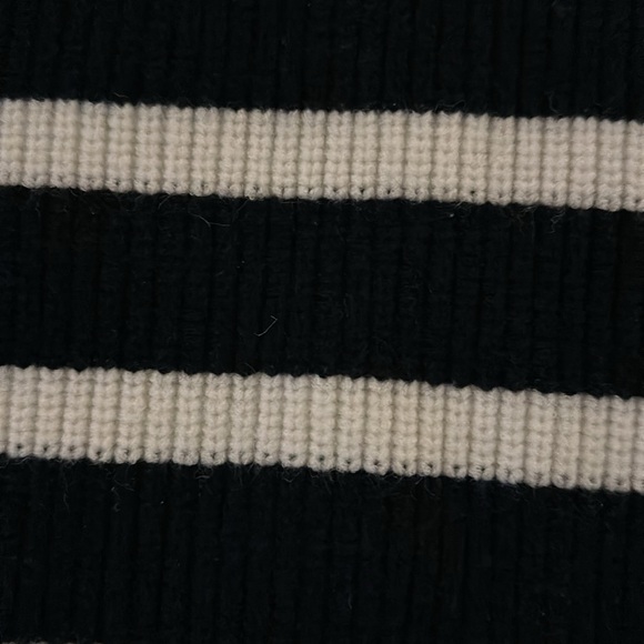 Zara knit sweater - Picture 8 of 8